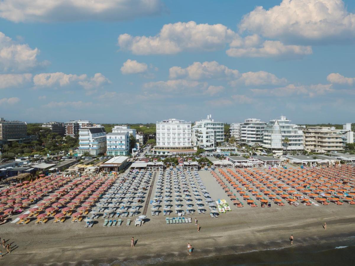 Hotel Acapulco Milano Marittima Exterior photo